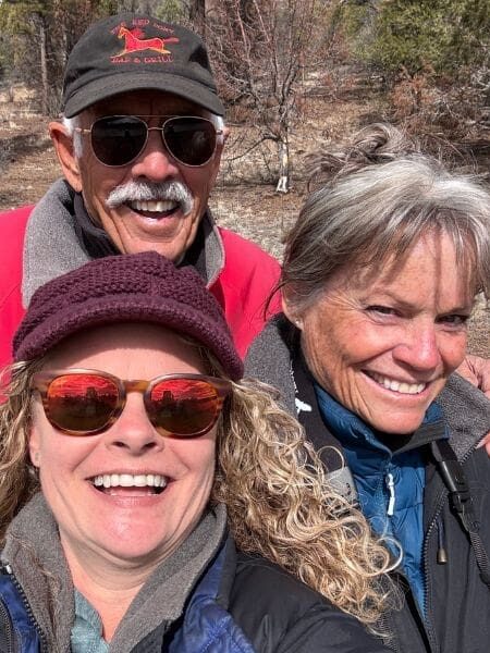 Group of smiling people.